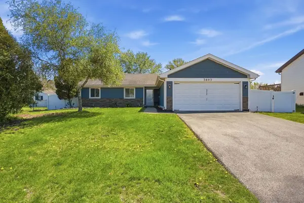 3895 Clipper Drive, Hanover Park, IL 60133