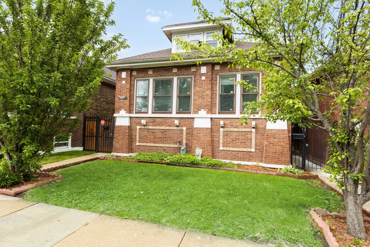 6016 S Washtenaw Avenue, Chicago, IL 60629 - #1