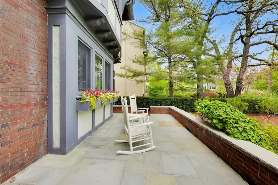 1218 Sheridan Road, Evanston, IL 60202 - #3