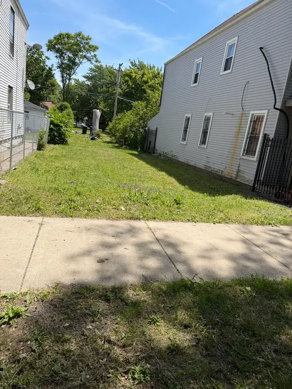 5209 S Winchester Avenue, Chicago, IL 60609