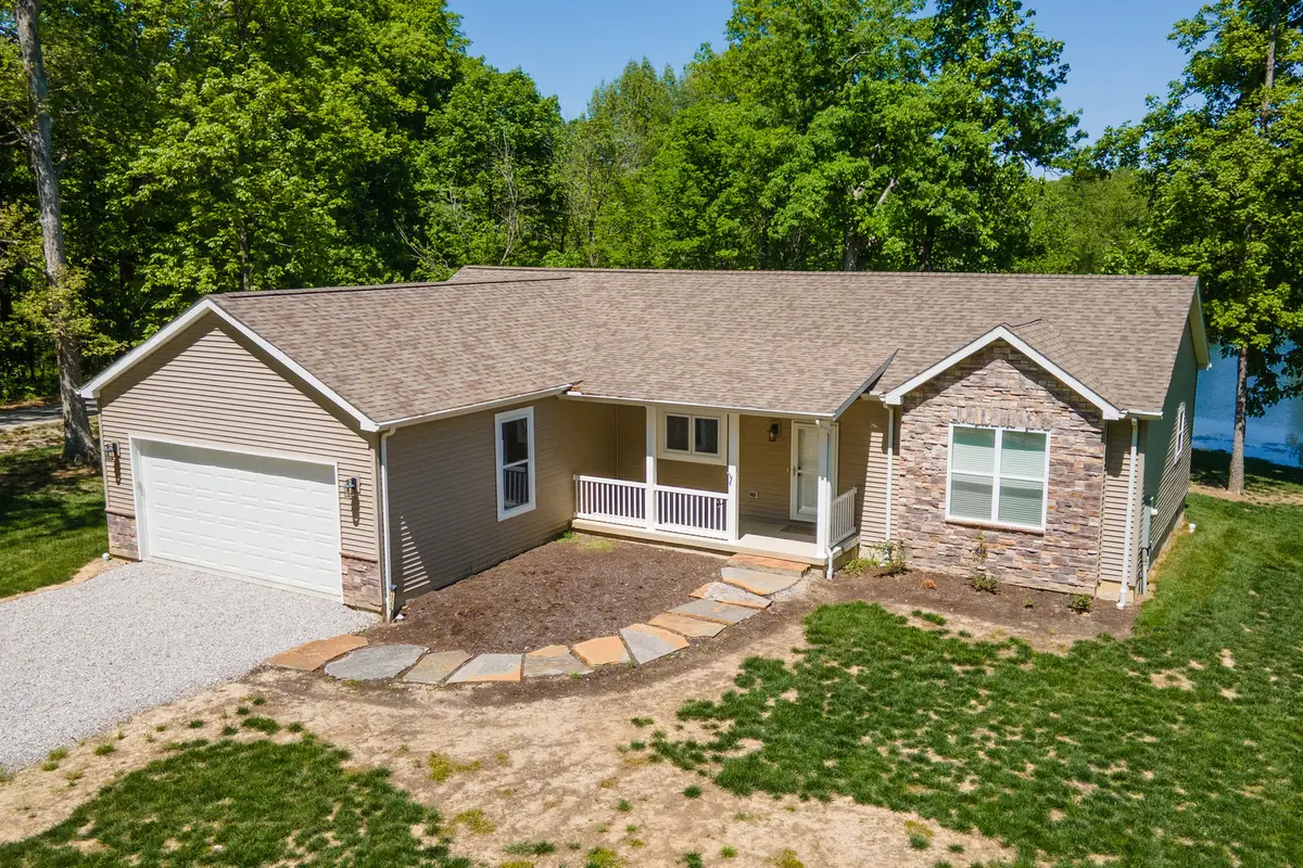 18562 E Hill Street, Mount Vernon, IL 62864 - #1