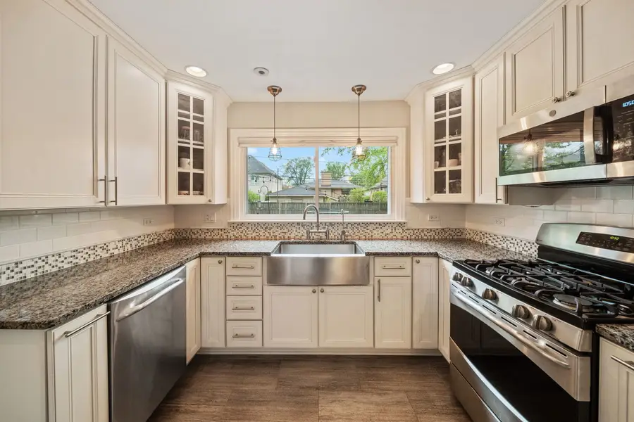 1801 Glenview Avenue, Park Ridge, IL 60068 - #2