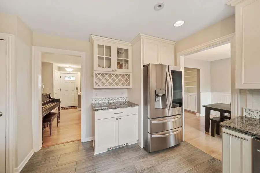 1801 Glenview Avenue, Park Ridge, IL 60068 - #3