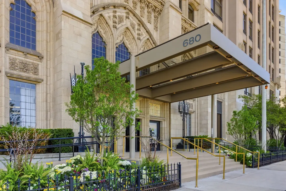 680 N Lake Shore Drive #1117, Chicago, IL 60611 - #1