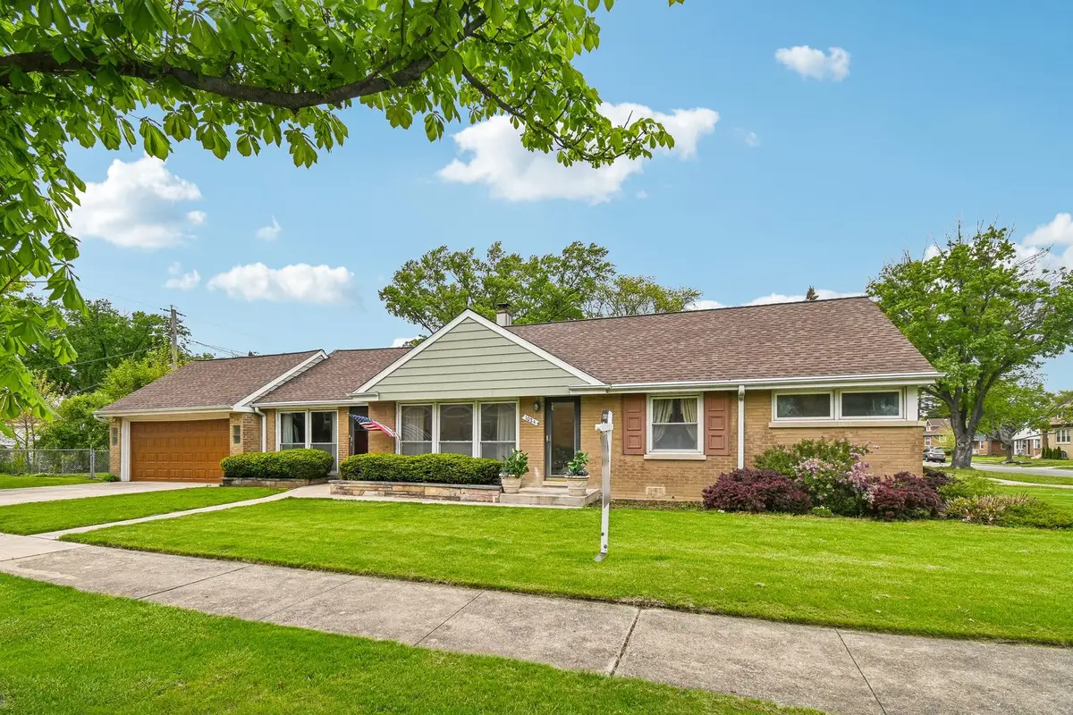 Address Withheld By Seller, Westchester, IL 60154 - #1