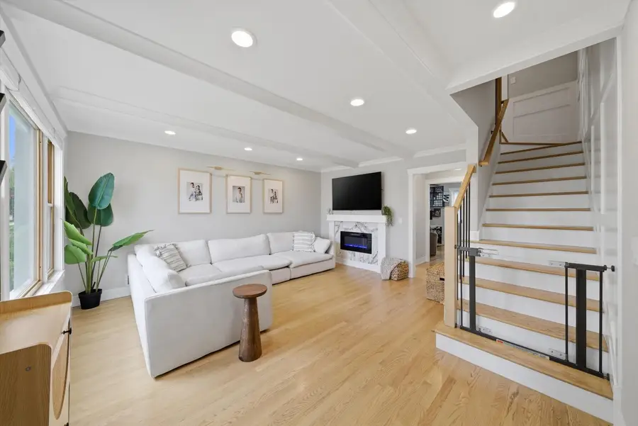 5204 S Oak Park Avenue, Chicago, IL 60638 - #2