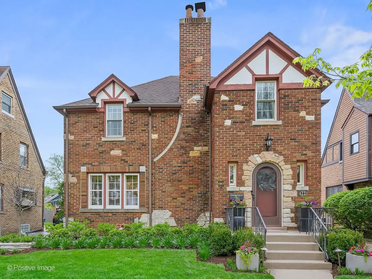 422 S Prospect Avenue, Elmhurst, IL 60126 - #1