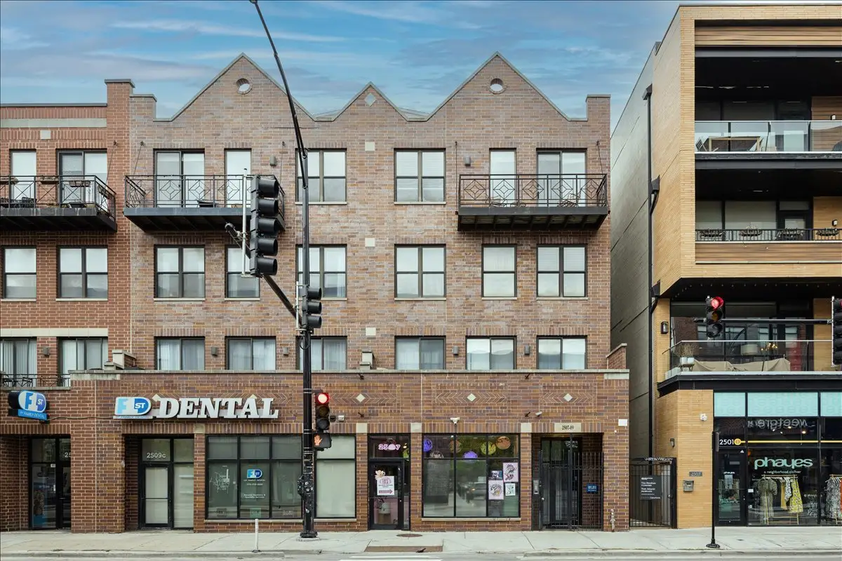 2509 N Milwaukee Avenue #1S, Chicago, IL 60647 - #1