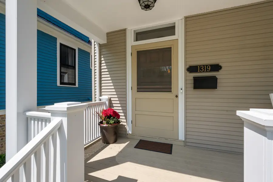 1319 Leonard Place, Evanston, IL 60201 - #3