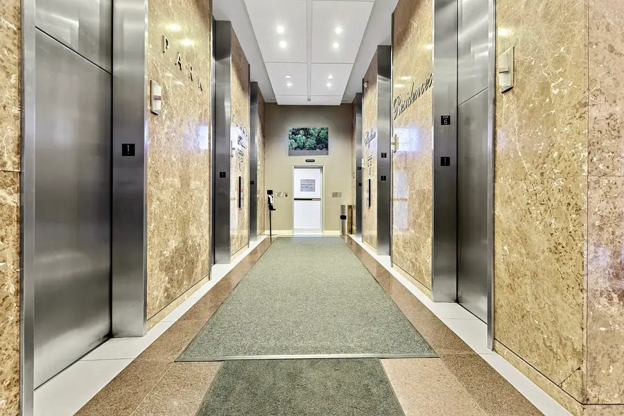 655 W Irving Park Road #1903, Chicago, IL 60613 - #3