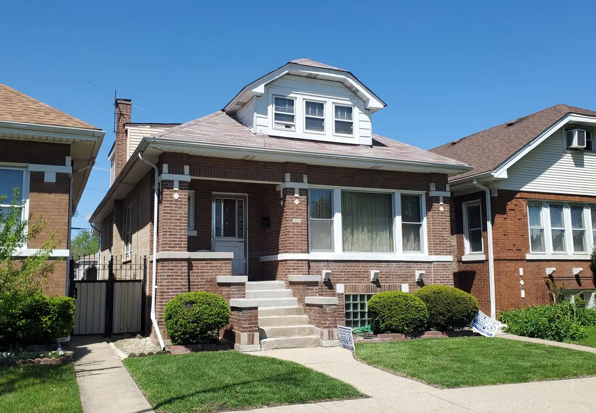 5028 W Parker Avenue, Chicago, IL 60639 - #1