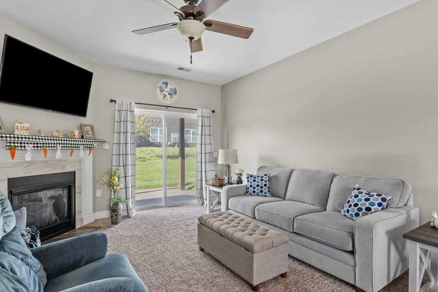 2940 Mary Leigh Drive, Bettendorf, IA 52722 - #3
