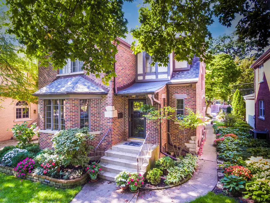 2512 Lawndale Avenue, Evanston, IL 60201 - #3