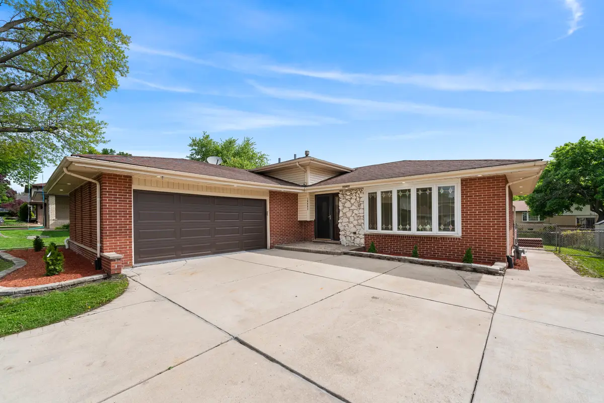 10403 Broadmoor Drive, Palos Hills, IL 60465 - #1