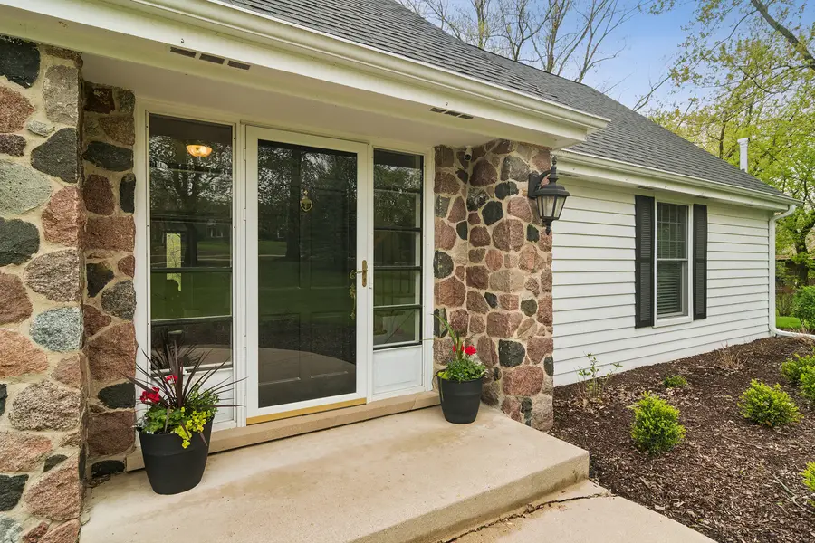 21884 N Andover Road, Kildeer, IL 60047 - #2