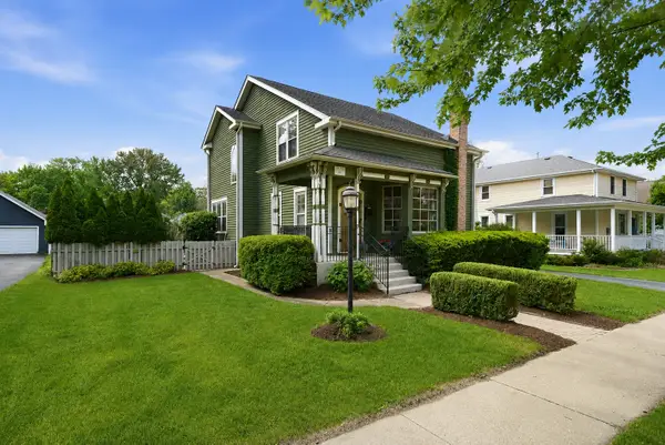 715 Oregon Avenue, West Dundee, IL 60118