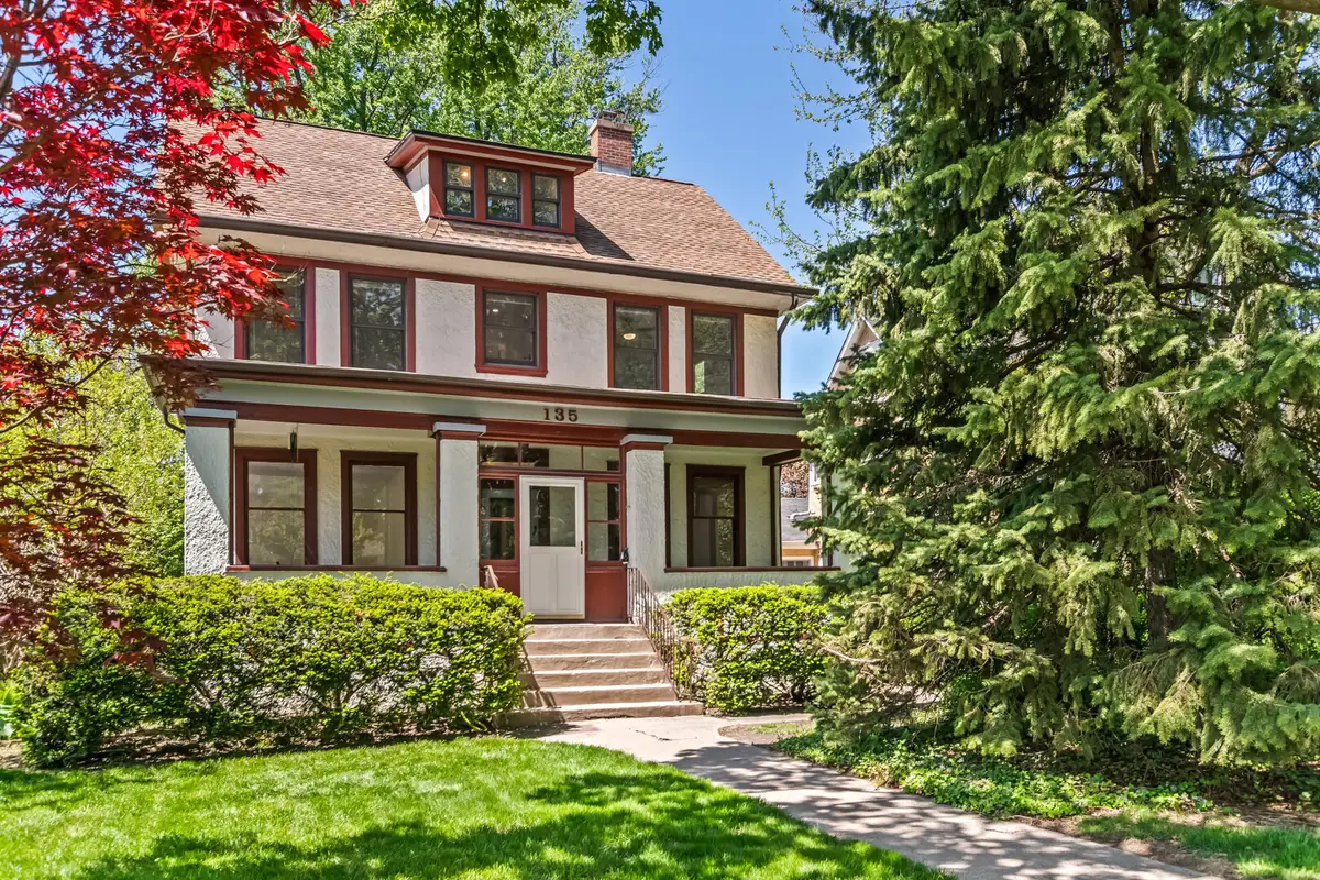 135 S Cuyler Avenue, Oak Park, IL 60302 - #1