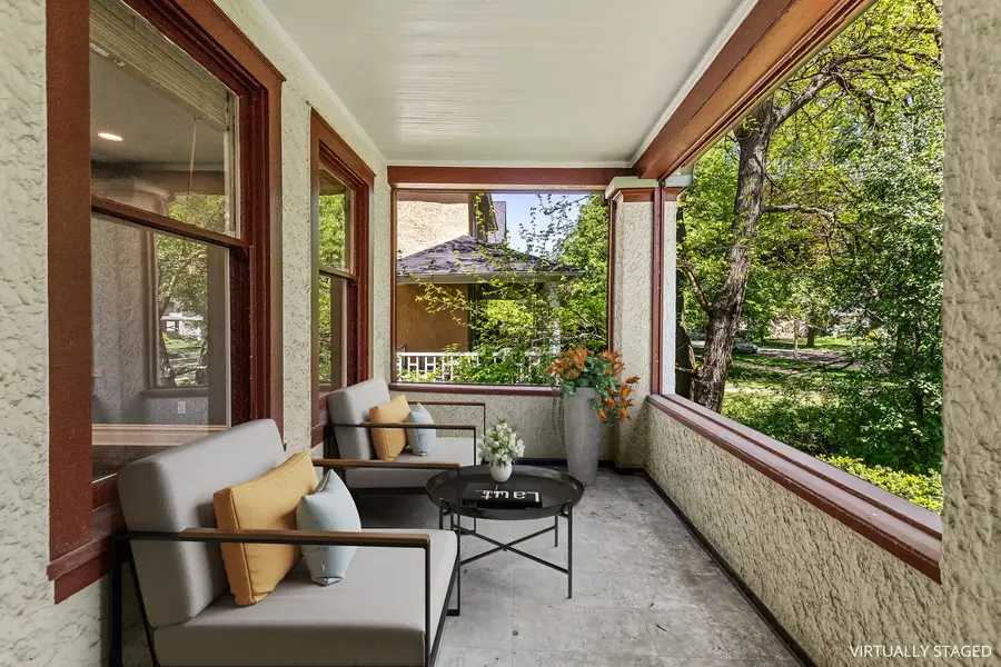 135 S Cuyler Avenue, Oak Park, IL 60302 - #2