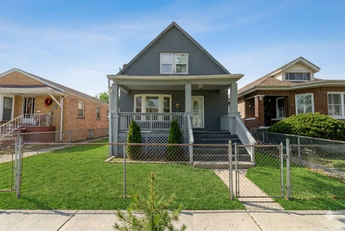 9020 S Carpenter Street, Chicago, IL 60620 - #1