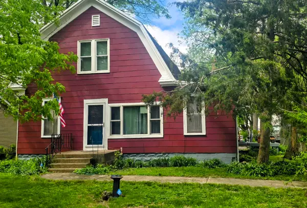 114 E Center Street, Seymour, IL 61875