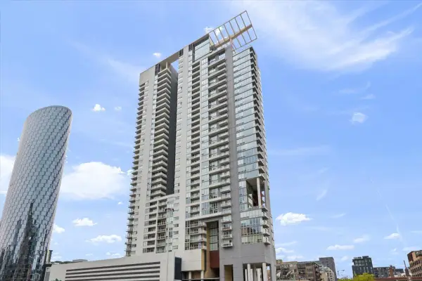 737 W Washington Boulevard #802, Chicago, IL 60661