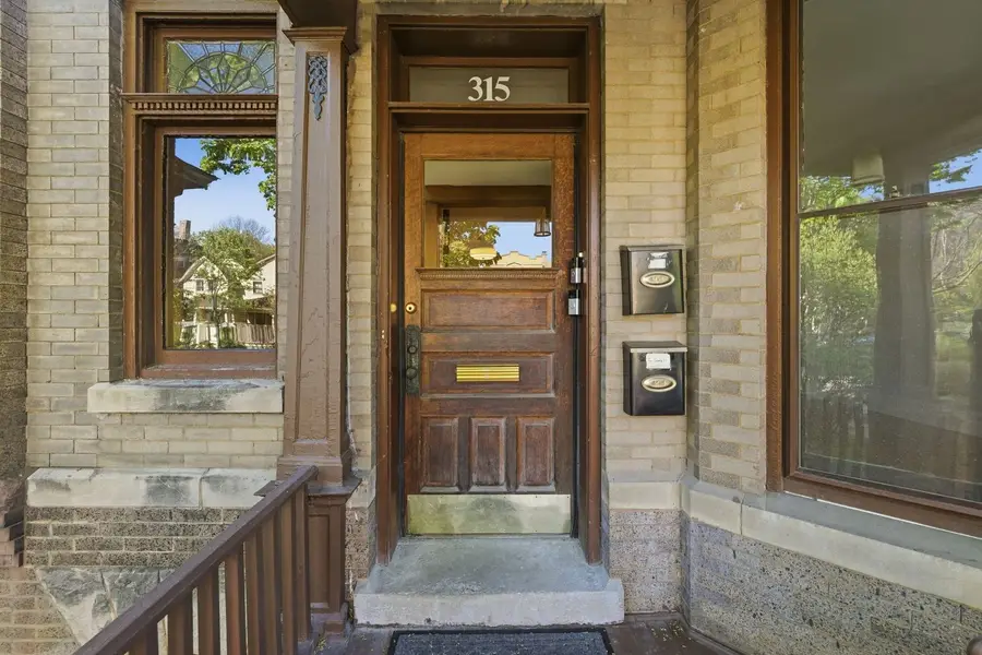 315 S Maple Avenue, Oak Park, IL 60302 - #2