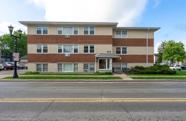 7347 W Diversey Avenue #7, Elmwood Park, IL 60707