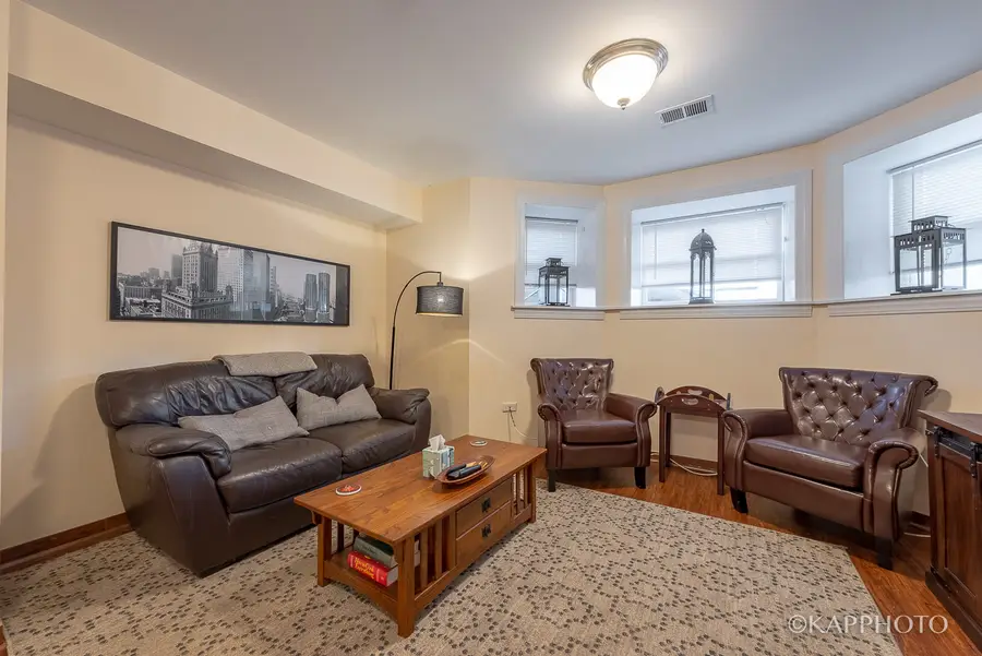 127 S Oakley Boulevard #G, Chicago, IL 60612 - #3
