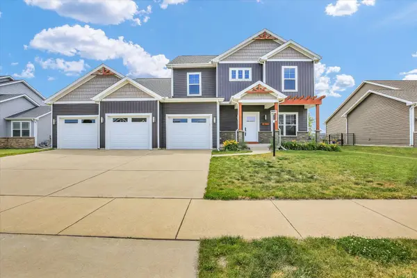 1417 Fieldstone Drive, Savoy, IL 61874