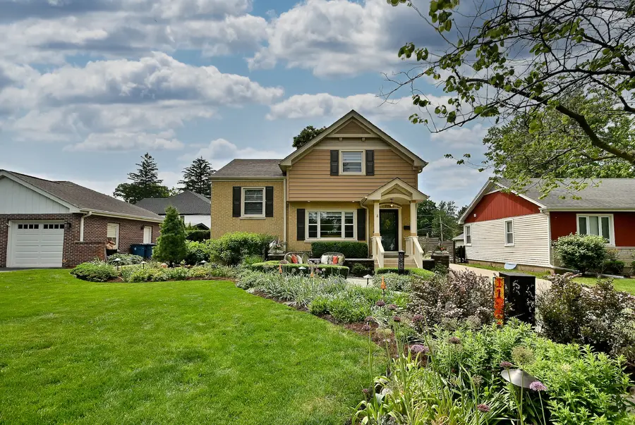 114 S Poplar Avenue, Elmhurst, IL 60126 - #3