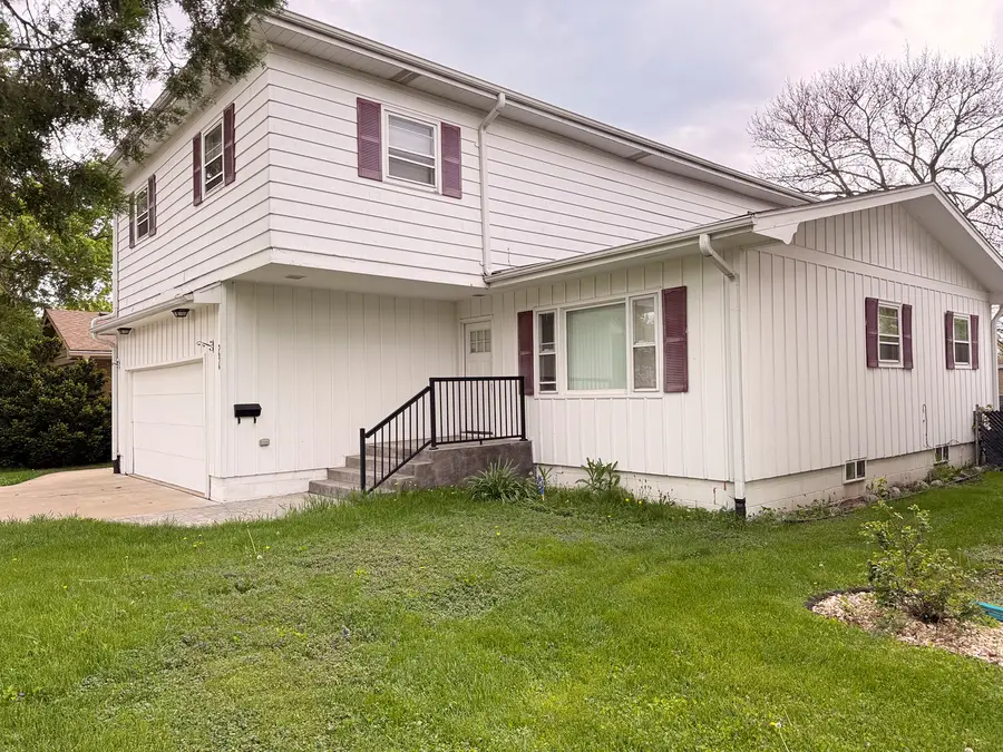 3636 Emerald Avenue, Steger, IL 60475 - #2