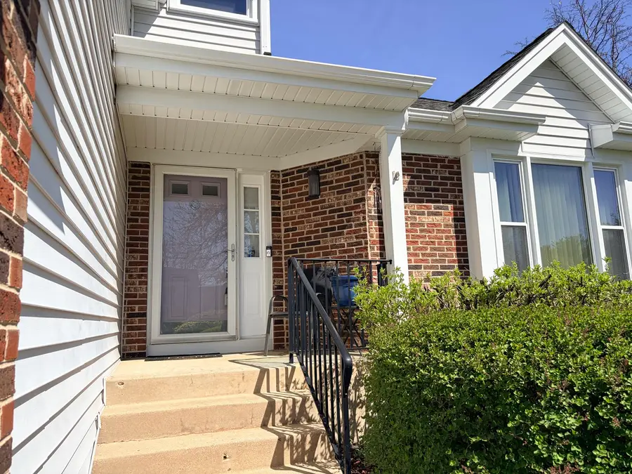 10 Copperwood Drive, Buffalo Grove, IL 60089 - #2