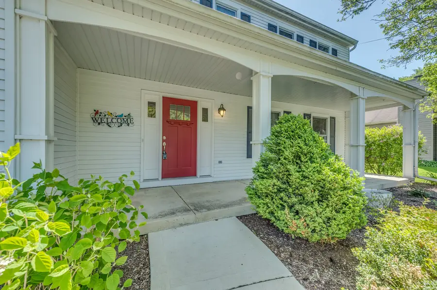 424 S Forest Avenue, Batavia, IL 60510 - #2