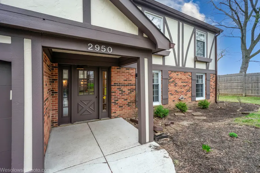 2950 Northampton Drive #B2, Rolling Meadows, IL 60008 - #2