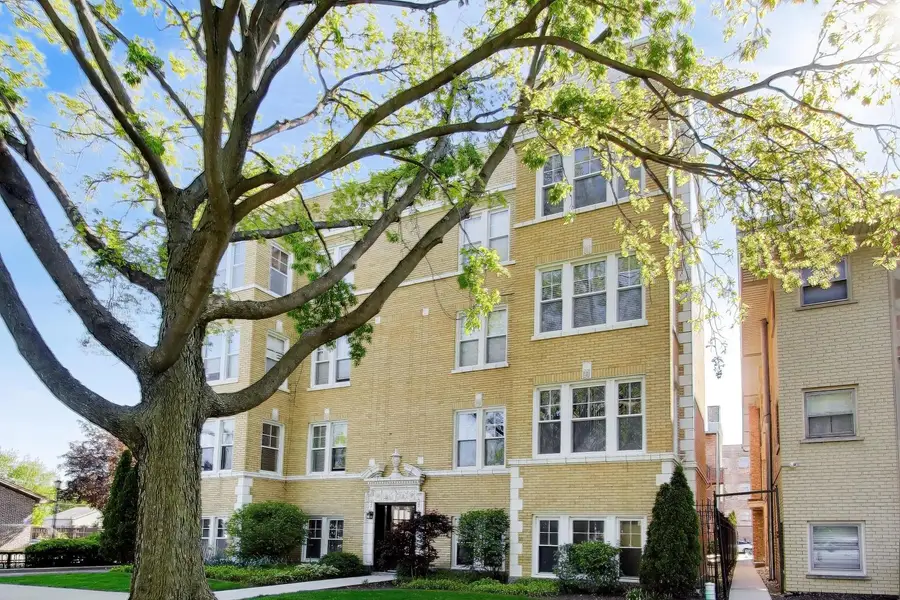 436 N Harvey Avenue #1, Oak Park, IL 60302 - #2