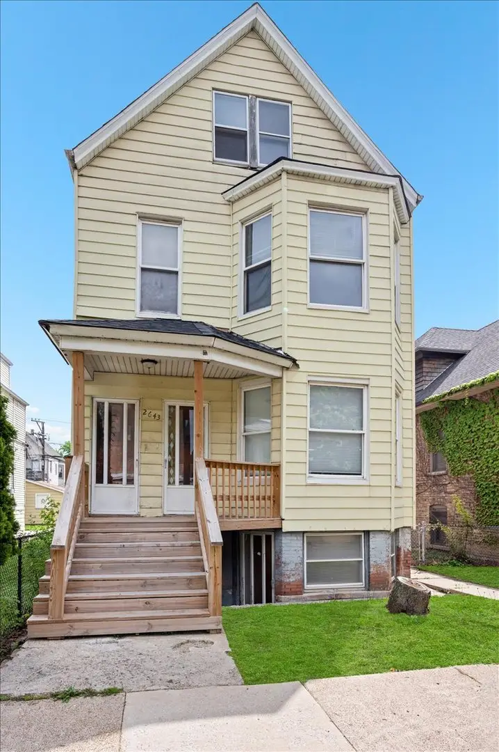 2643 N Monticello Avenue, Chicago, IL 60647 - #2