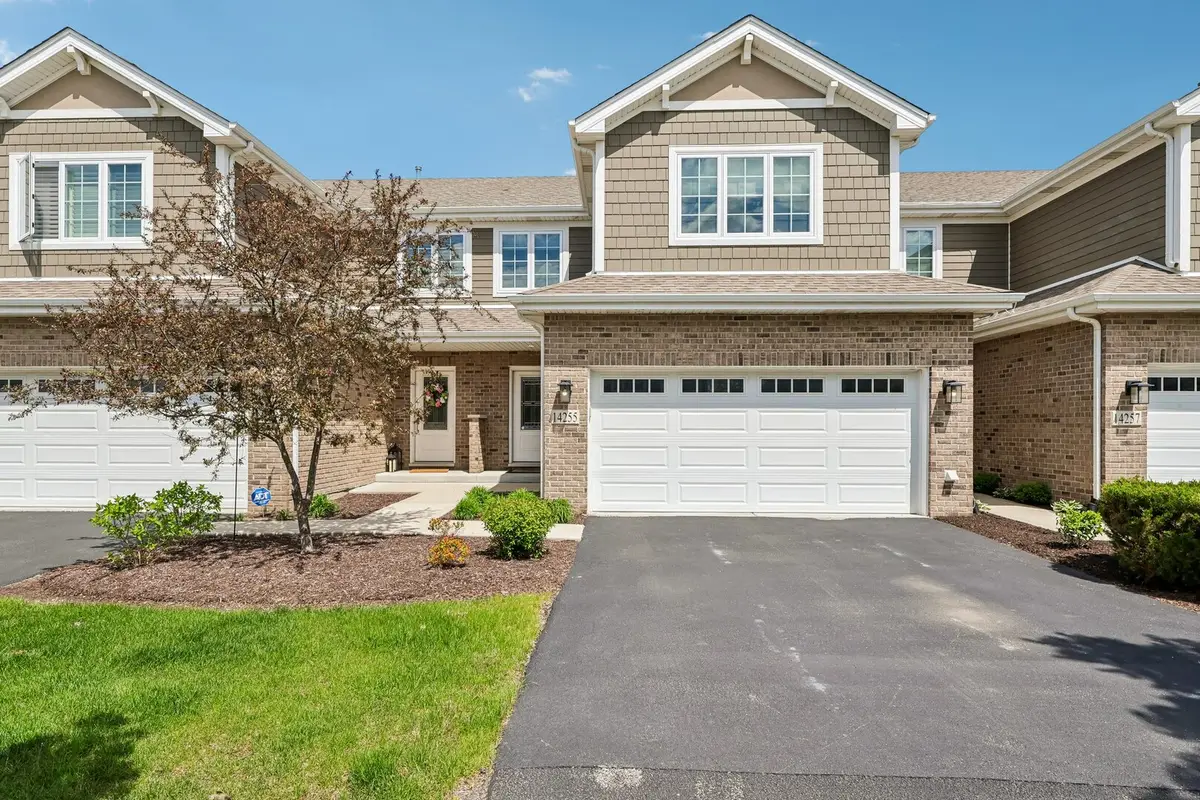 14255 Lacey Drive, Lemont, IL 60439 - #1