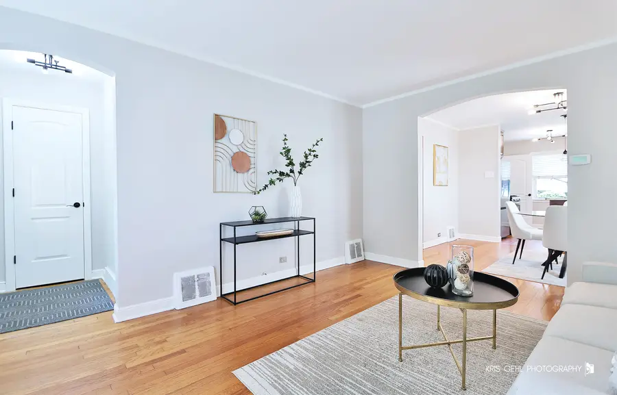 10928 S Albany Avenue, Chicago, IL 60655 - #3