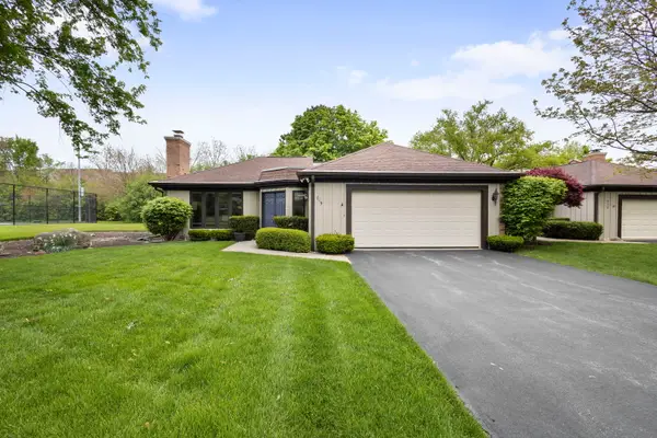 715 Tomlin Drive #A1, Burr Ridge, IL 60527