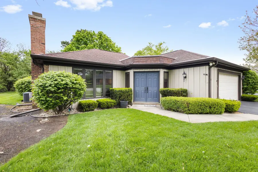 715 Tomlin Drive #A1, Burr Ridge, IL 60527 - #2