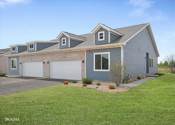 4036 Shoeger Drive, Yorkville, IL 60560