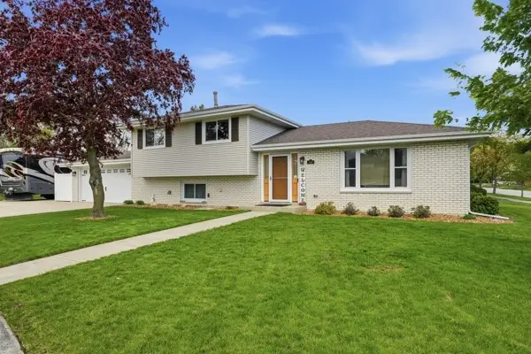 549 Willow Lane, Beecher, IL 60401 - #1