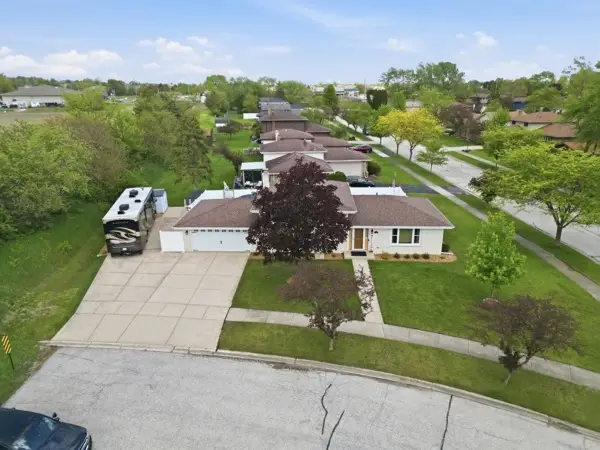 549 Willow Lane, Beecher, IL 60401 - #2