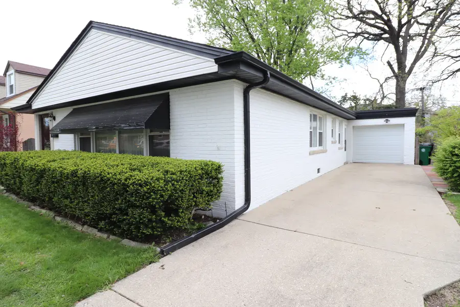 817 Rowe Avenue, Park Ridge, IL 60068 - #3