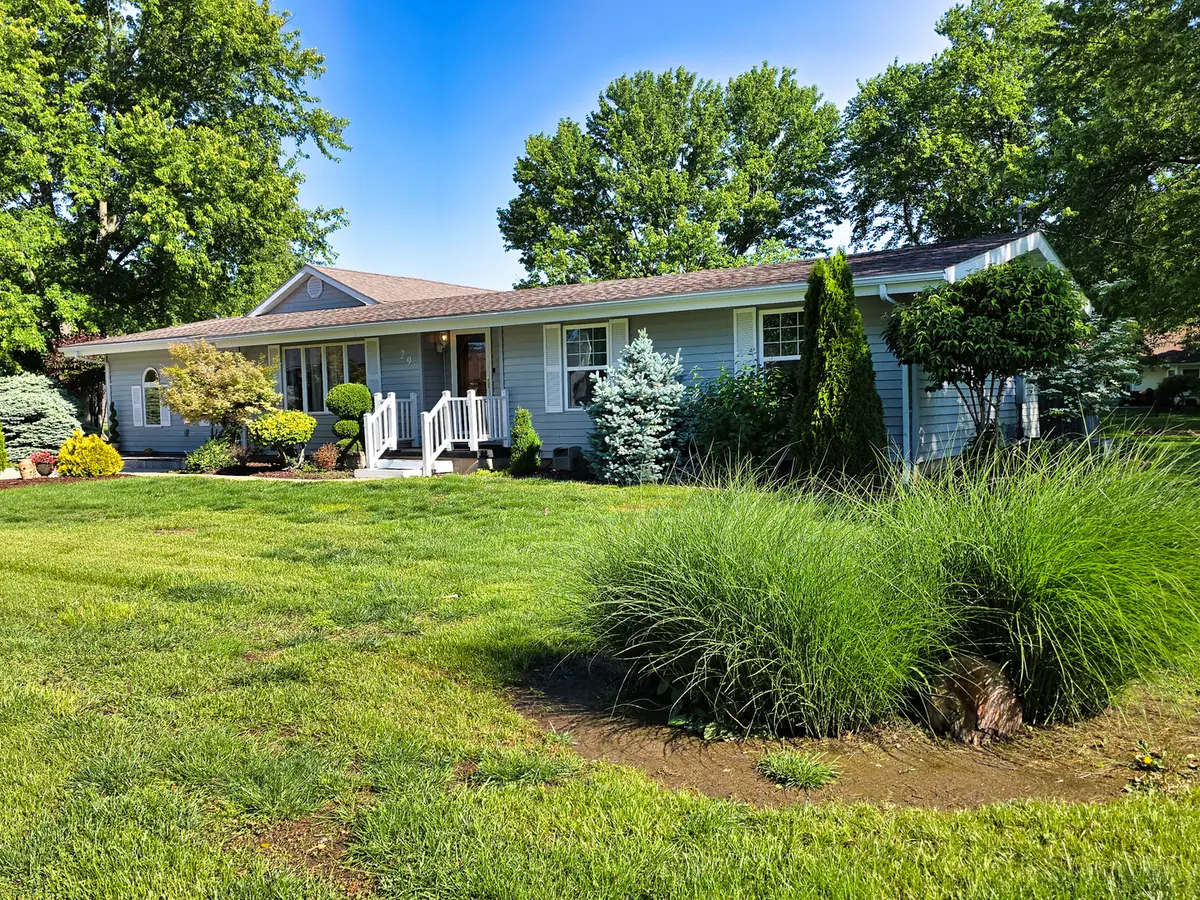 29 Stone Forge Pike, Flora, IL 62839 - #1