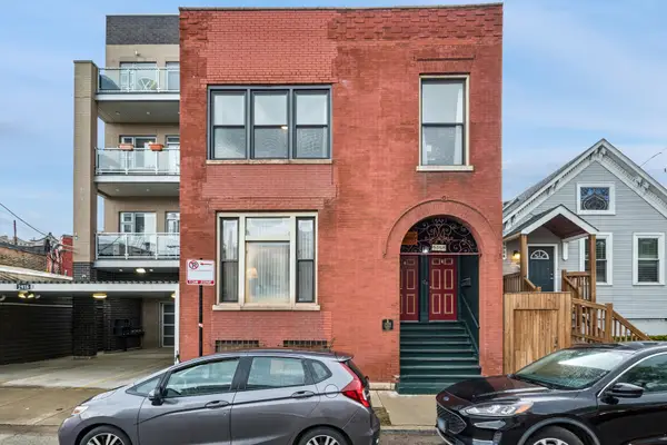 2920 N Lakewood Avenue, Chicago, IL 60657