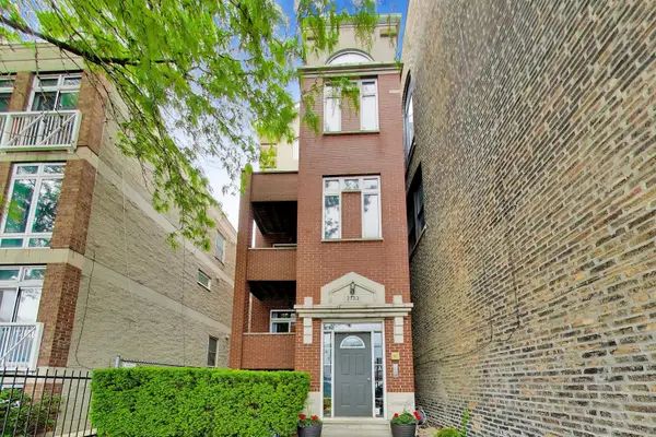 2133 N Southport Avenue #3, Chicago, IL 60614