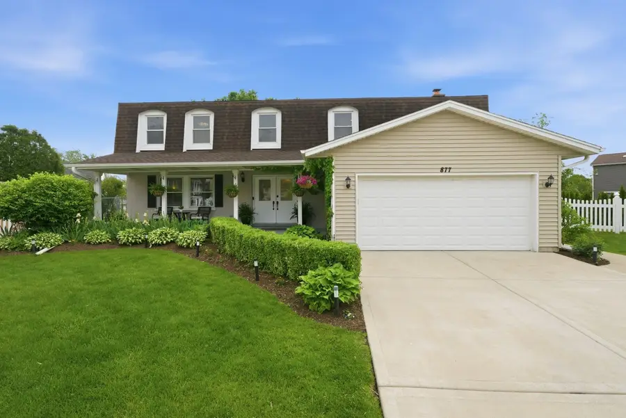 877 N Dovington Drive, Hoffman Estates, IL 60169 - #2