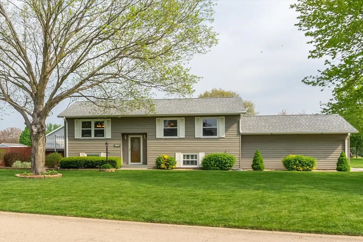 1047 E Market Street, Hennepin, IL 61327 - #1