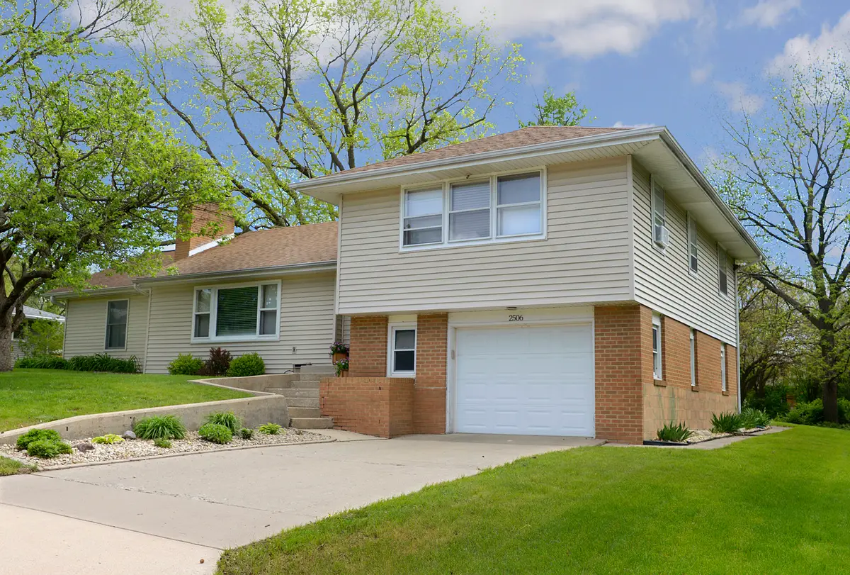 2506 Sunset Boulevard, Ottawa, IL 61350 - #1